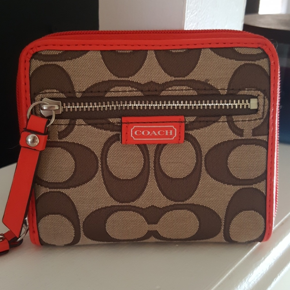 Coach wallet NWOT
